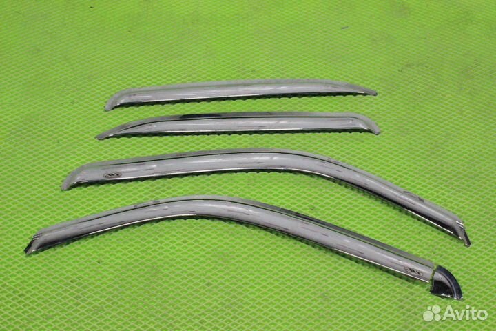 Ветровики Cadillac Escalade GMT800