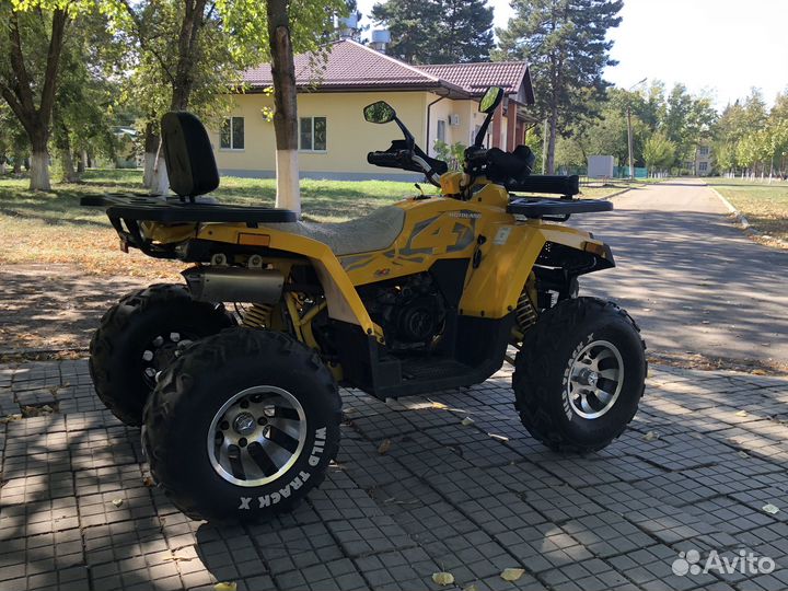 Квадроцикл 200кубов