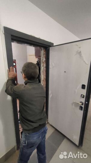 Установка входных дверей