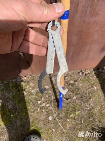 Пешня Тонар