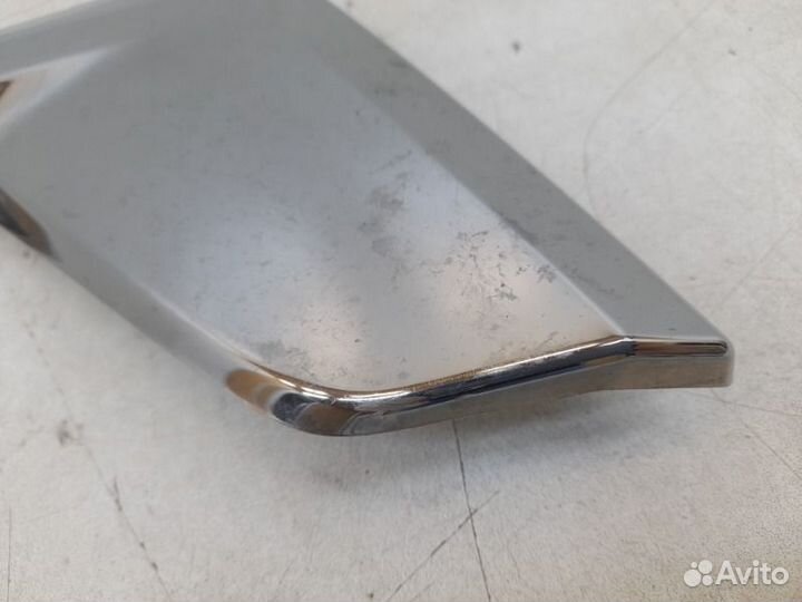 Хром фары правый Toyota Land Cruiser 200 2015-2021