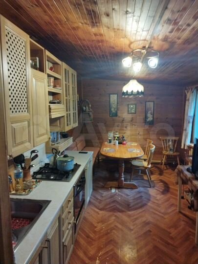 Дом 173,2 м² на участке 10 сот.