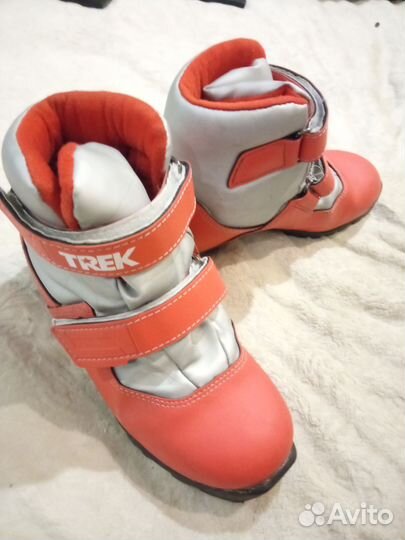 Лыжные ботинки