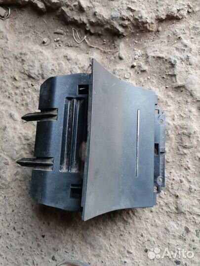 Пепельница Skoda Octavia A5 BSE 2008