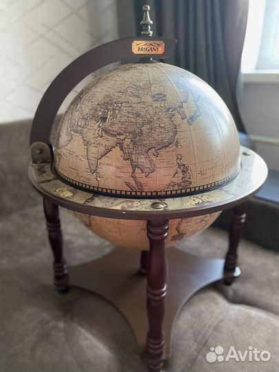Мини бар глобус