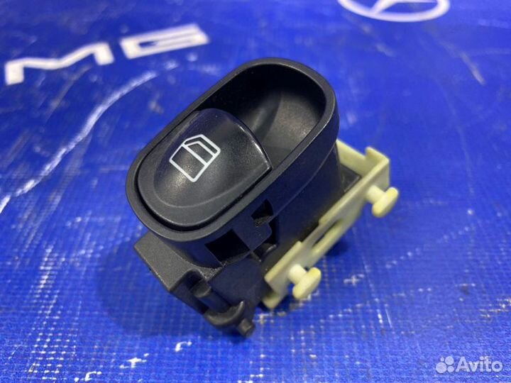 Кнопка стеклоподъемника Mercedes C320 W203 112.946