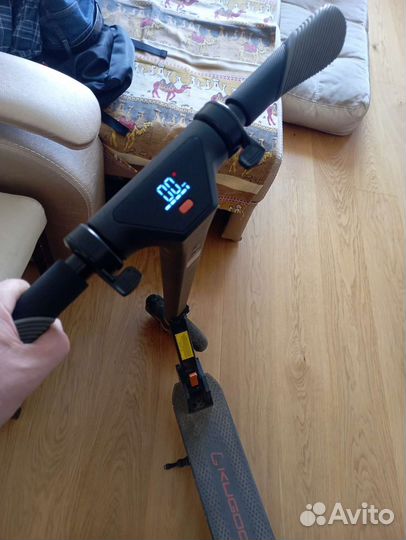 Электросамокат kugoo s1