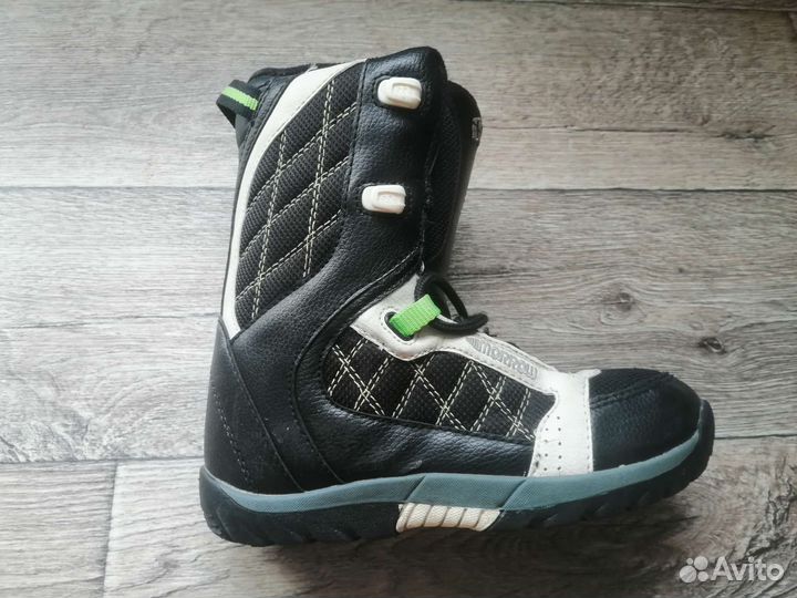 Сноубордические ботинки