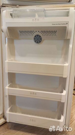 Холодильник LG