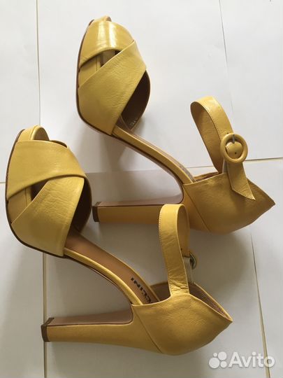 Босоножки Pollini Studio, Италия 38 р-р