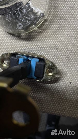 Ремкомплект ограничителей дверей nissan