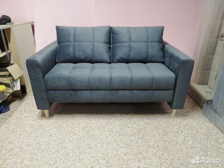 Мини диван на кухню