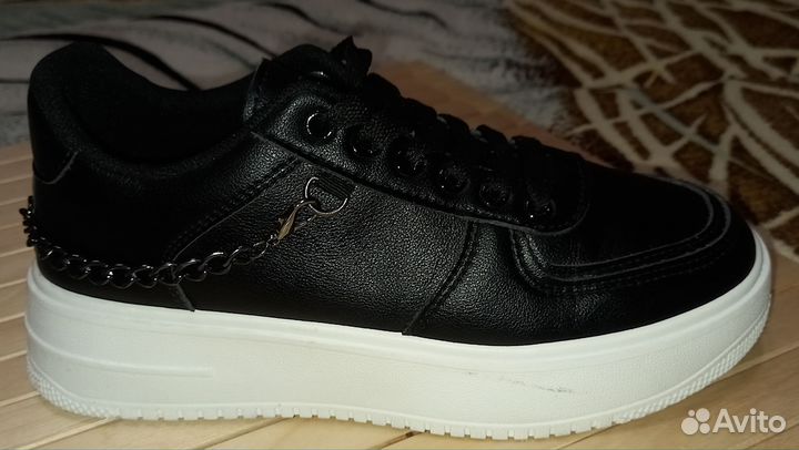 Ботинки женские 38