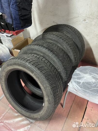 Michelin X-Ice 3 215/55 R17