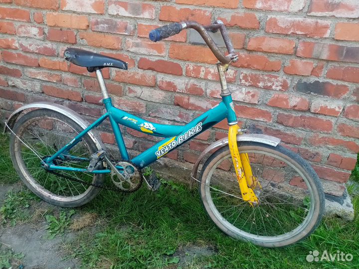 Велосипед на ходу. Колёса 20