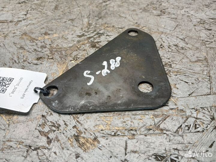 Кронштейн APS scania R440