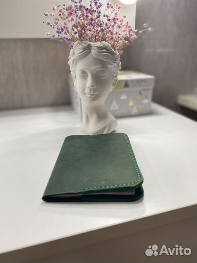 Обложка для паспорта из натур. кожи ручной работы