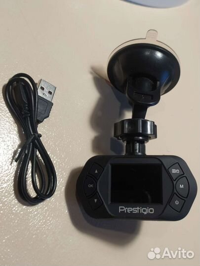 Prestigio RoadRunner 140 видеорегистратор