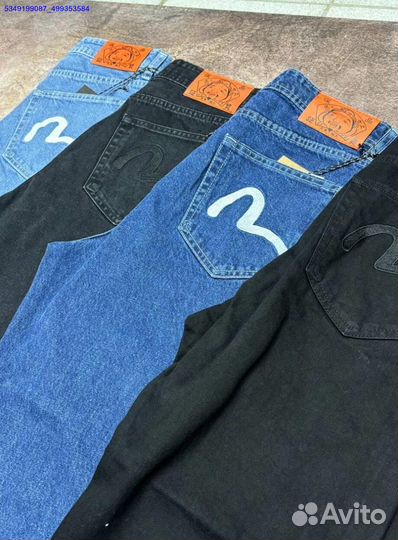 Джинсы Evisu