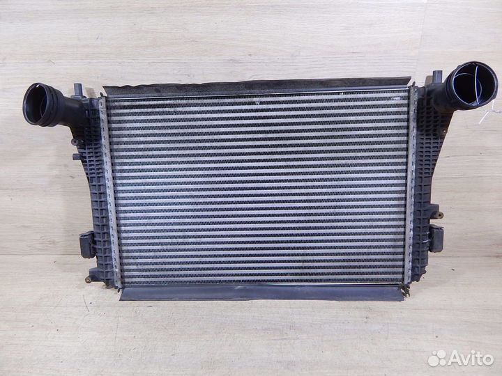 Интеркулер Vw Passat B6 / Vw Tiguan 1
