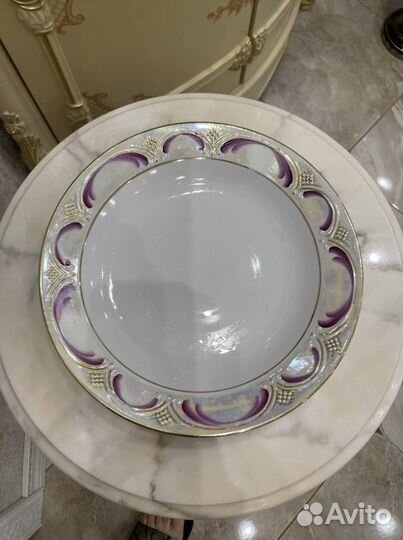 Блюдо большое круглое и овальное