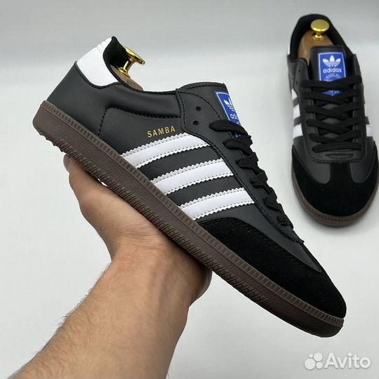 Adidas мужские кроссовки размер 40