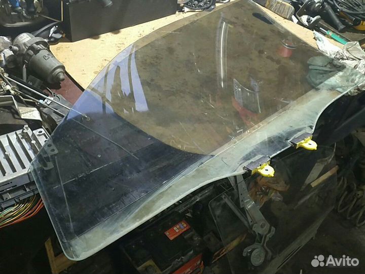 Стекло переднее Mitsubishi Outlander/Митсубиси Аут