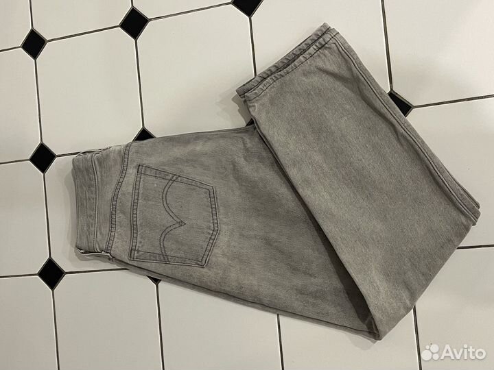 Женские джинсы levis 501