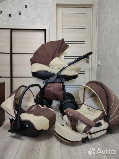 Коляска 3 в 1 Tutis Zippy