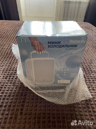 Холодильник мини для косметики