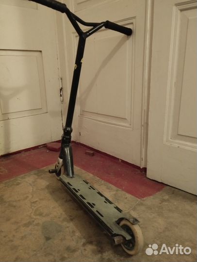 Трюковой самокат