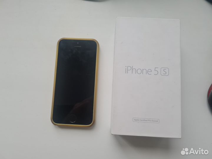 iPhone 5S, 16 ГБ