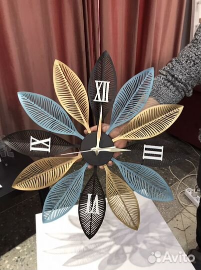 Часы настенные новые