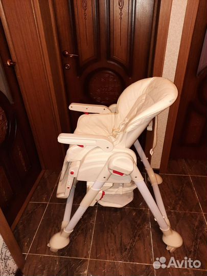 Стул для кормления