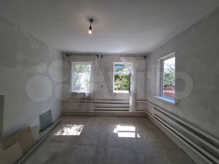 Дом 50 м² на участке 13 сот.