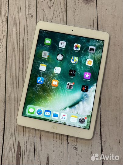 iPad Air 16GB Wi-Fi