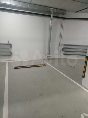 Машиноместо, 14 м²