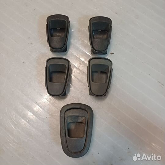 Ручка двери внутренняя на Деу Нексию 1-2