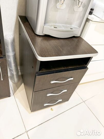 Стеллаж + тумба на колесиках