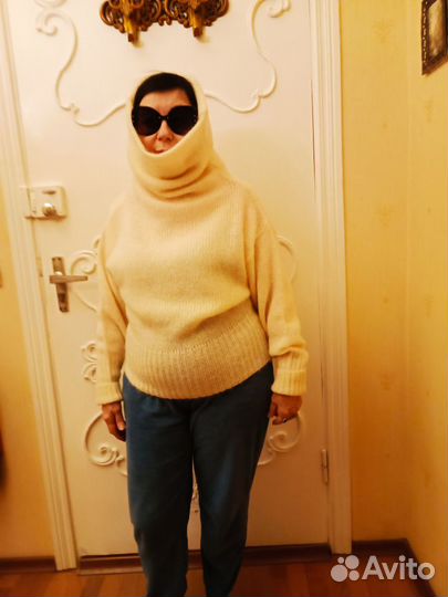 Свитер импортный женский новый цвет слоновой кости