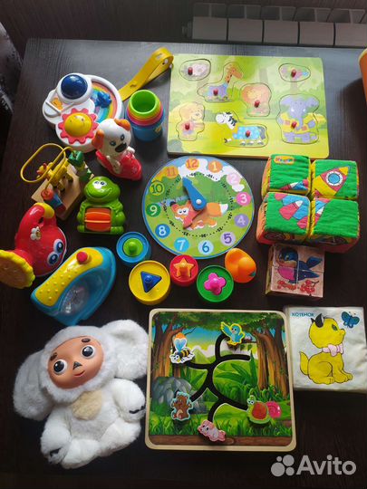 Развивающие игрушки пакетом