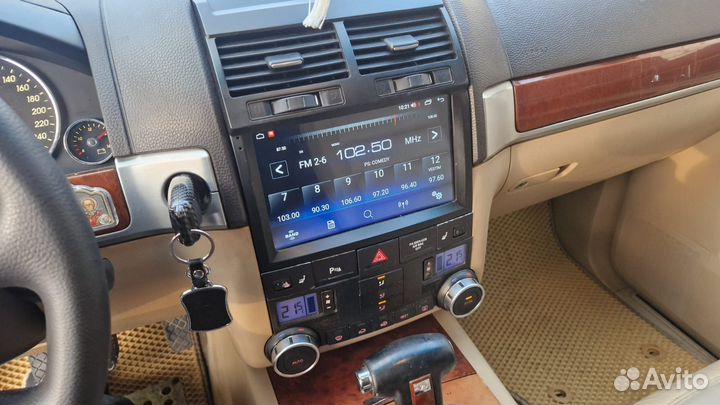 Volkswagen Touareg 3.2 AT, 2004, 294 600 км