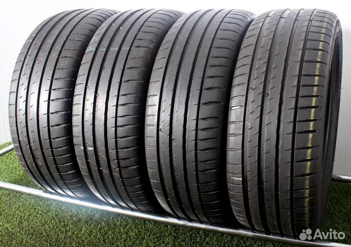 Michelin Pilot Sport 4 225/45 R19 96W