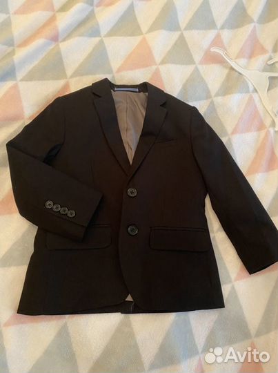 Пиджак для мальчика р-р 104
