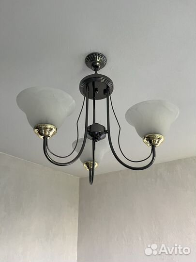 Люстра потолочная