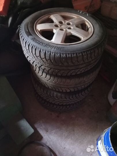 Bridgestone Ice Cruiser 7000