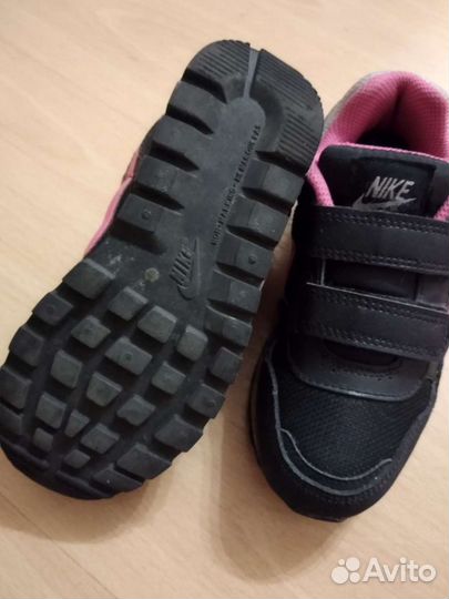 Кроссовки nike