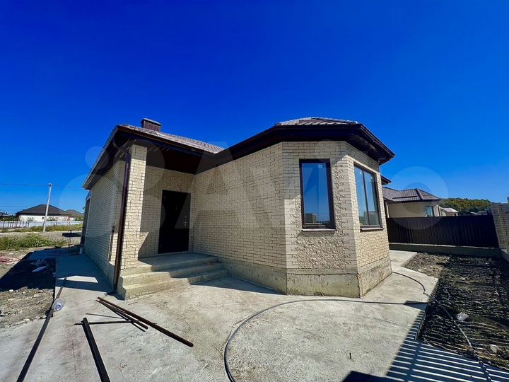 Дом 100 м² на участке 5 сот.