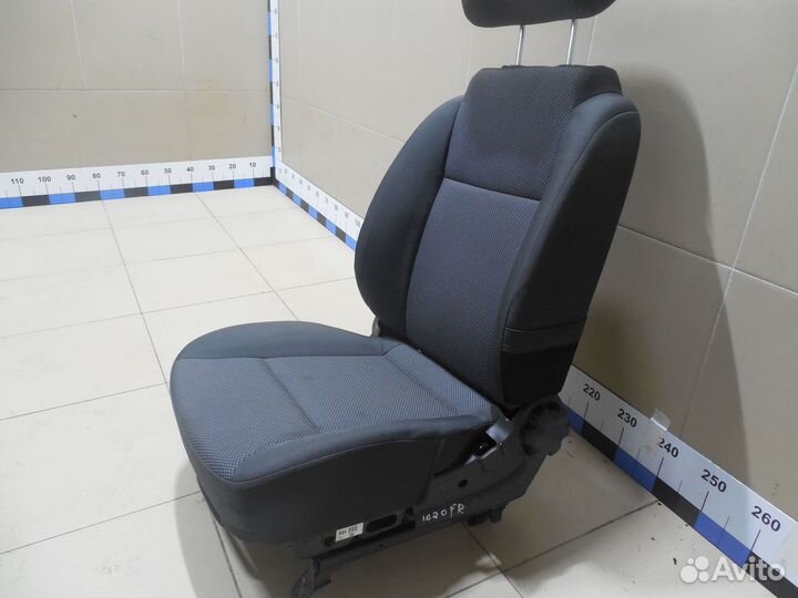 Сиденье переднее правое Aveo (T250) 2005-2011