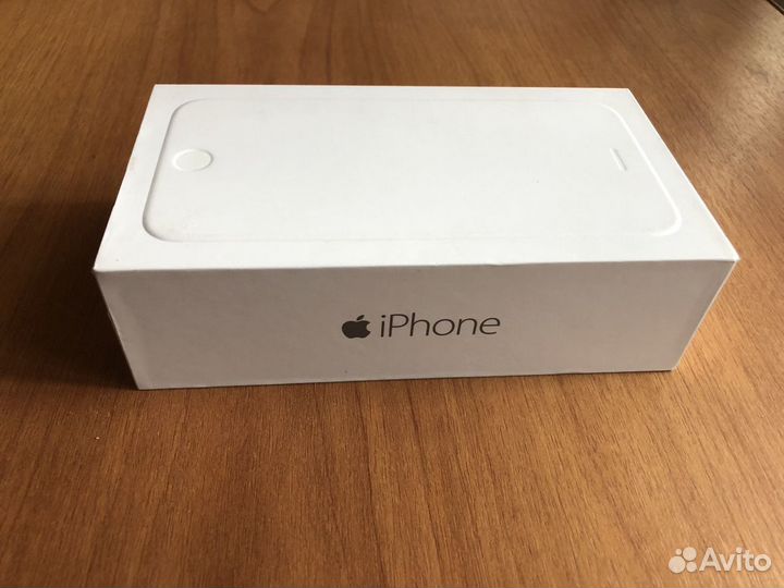 Коробки iPhone